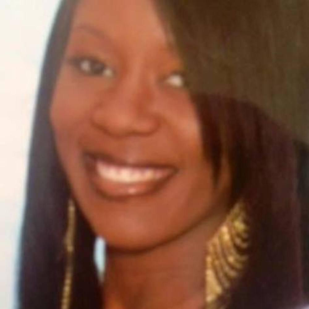 Meet your Posher, Monique